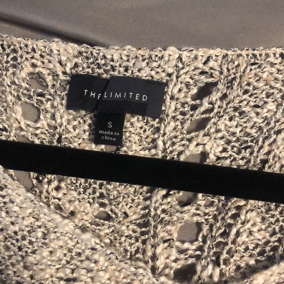 Knit long sleeve sweater - Picture 3 of 3